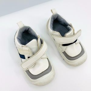 Rising Star Toddlers Size 6 Early Walker Active Sn